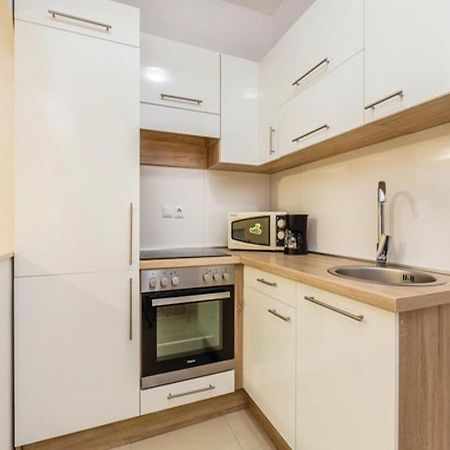 Apartments Villa Kim Ябланац Экстерьер фото