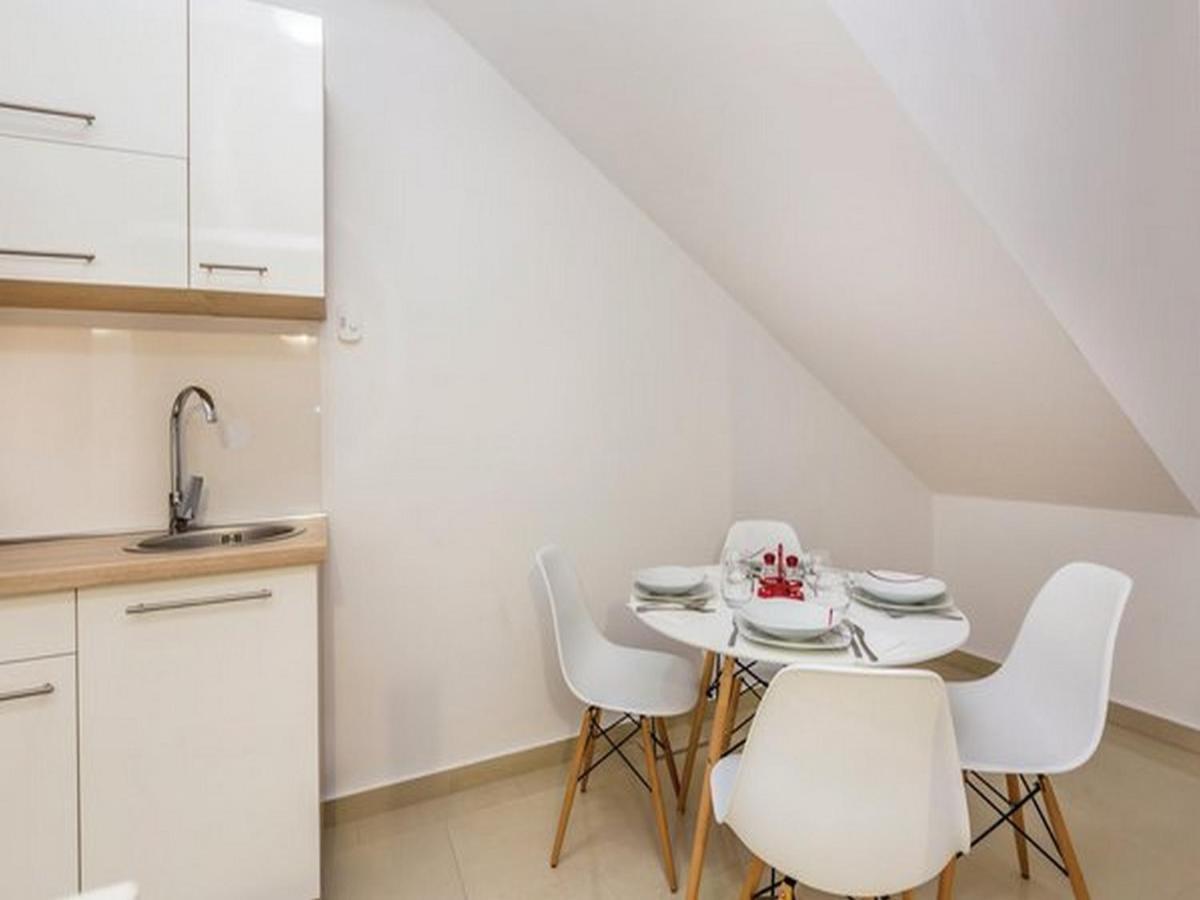 Apartments Villa Kim Ябланац Экстерьер фото